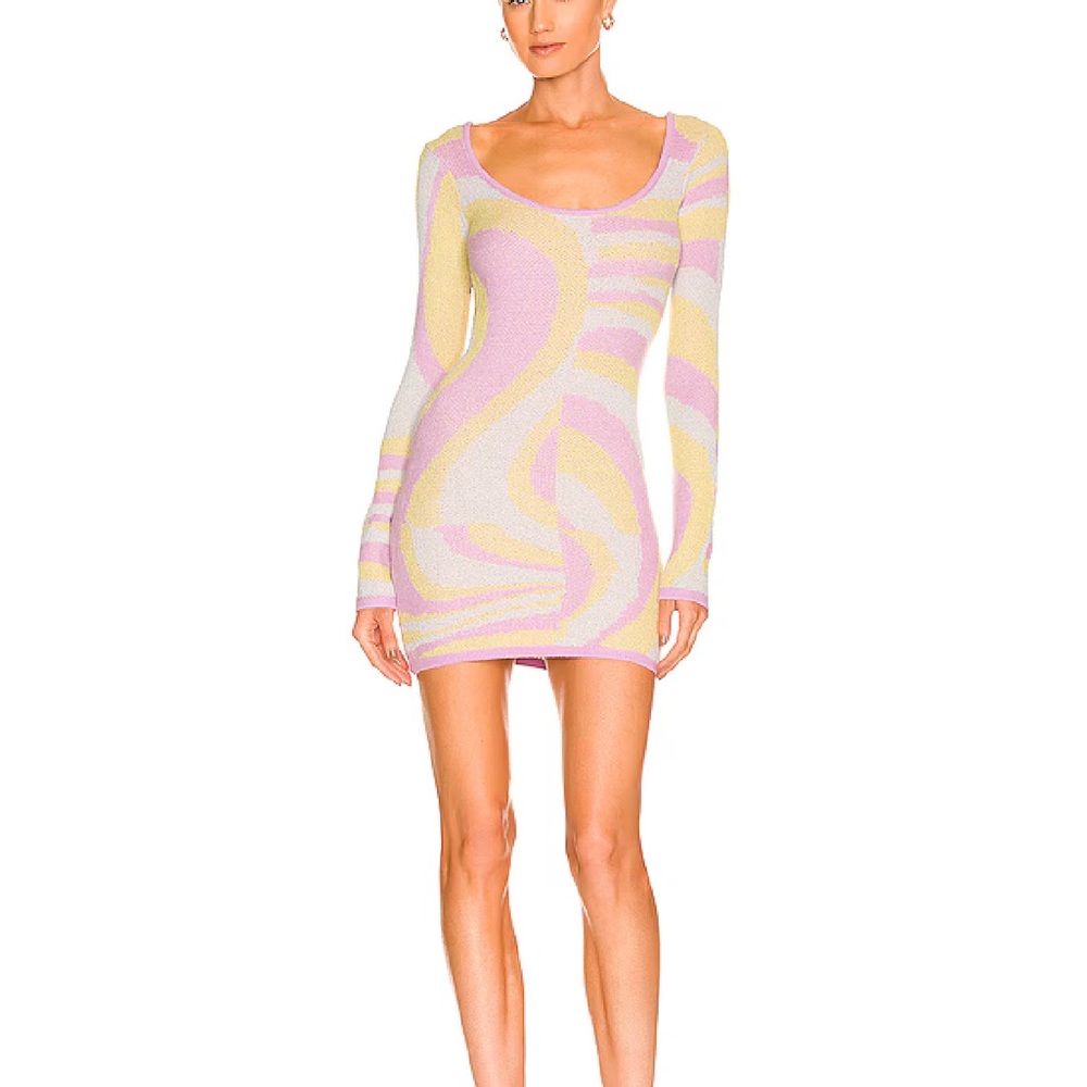 SUPERDOWN kia low back dress